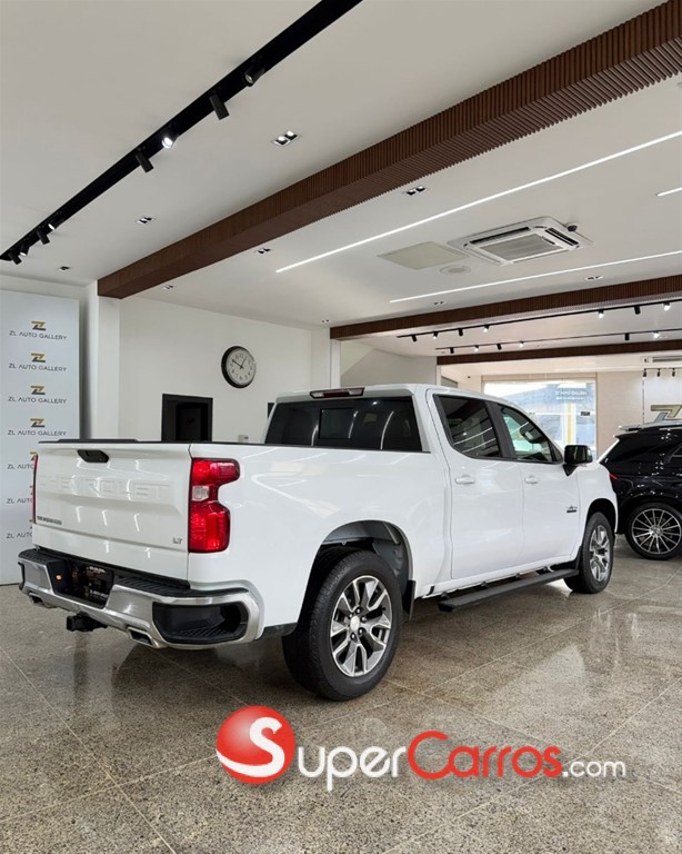 2020 Chevrolet Silverado Z 71 — foto 3 / 12