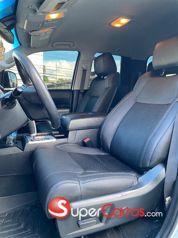 2021 Toyota Tundra SR5 — foto 6 / 9