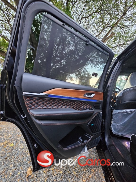 2024 Jeep Grand Cherokee L Summit Reserve — foto 6 / 11