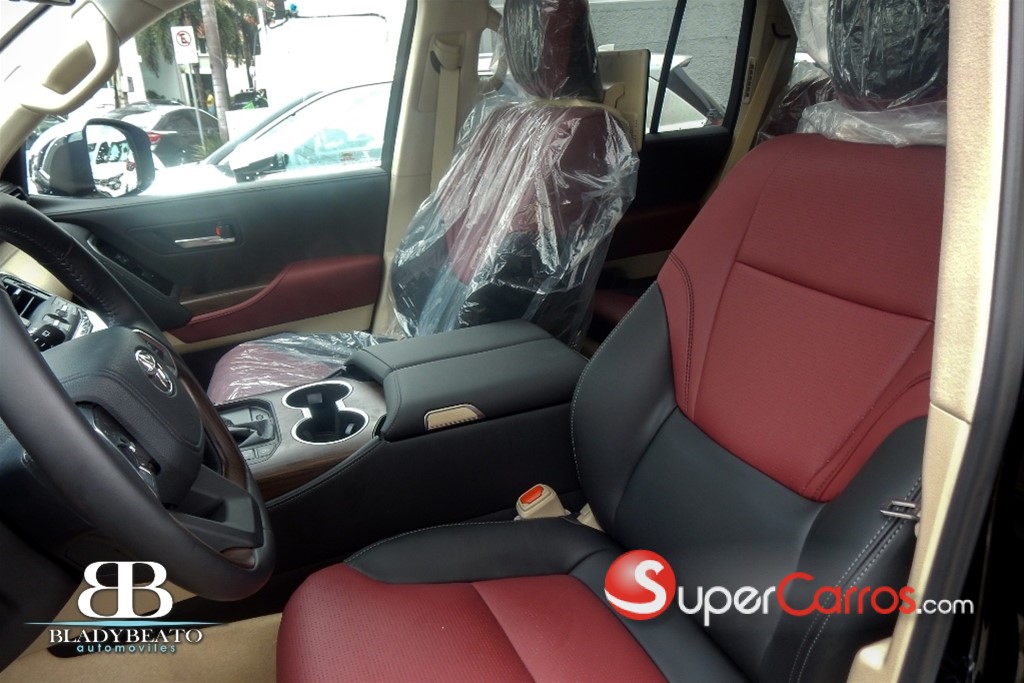 2026 Toyota Land Cruiser 70 ANIVERSARIO — foto 4 / 10