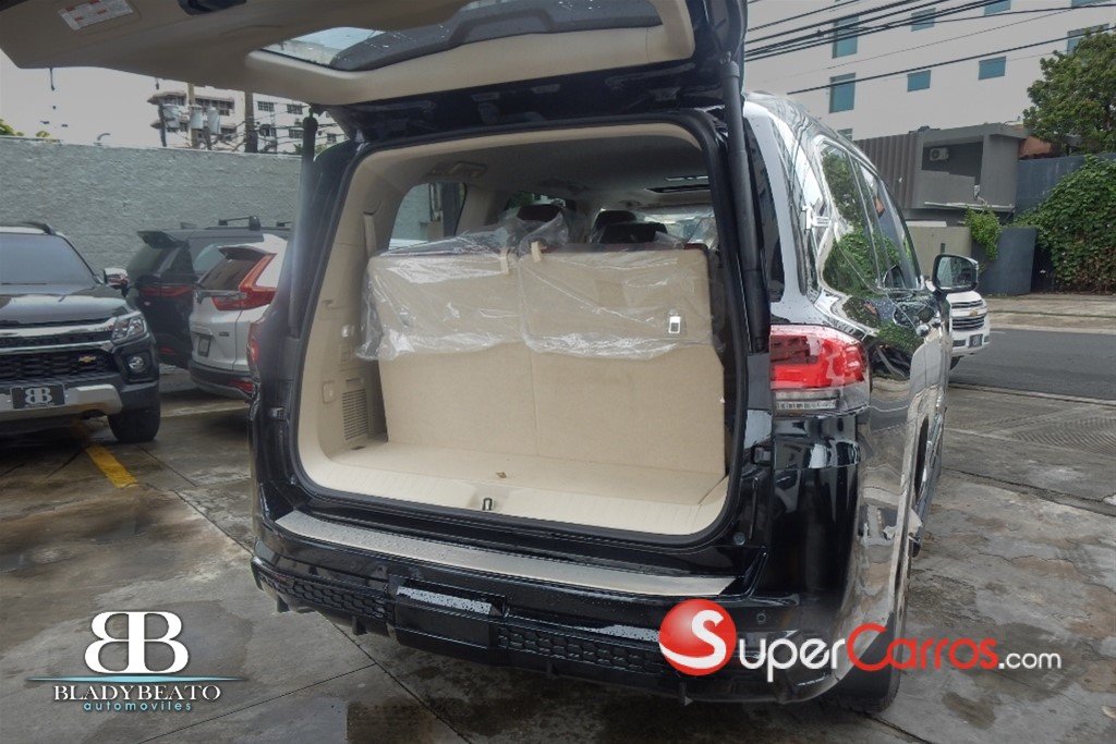 2026 Toyota Land Cruiser 70 ANIVERSARIO — foto 9 / 10