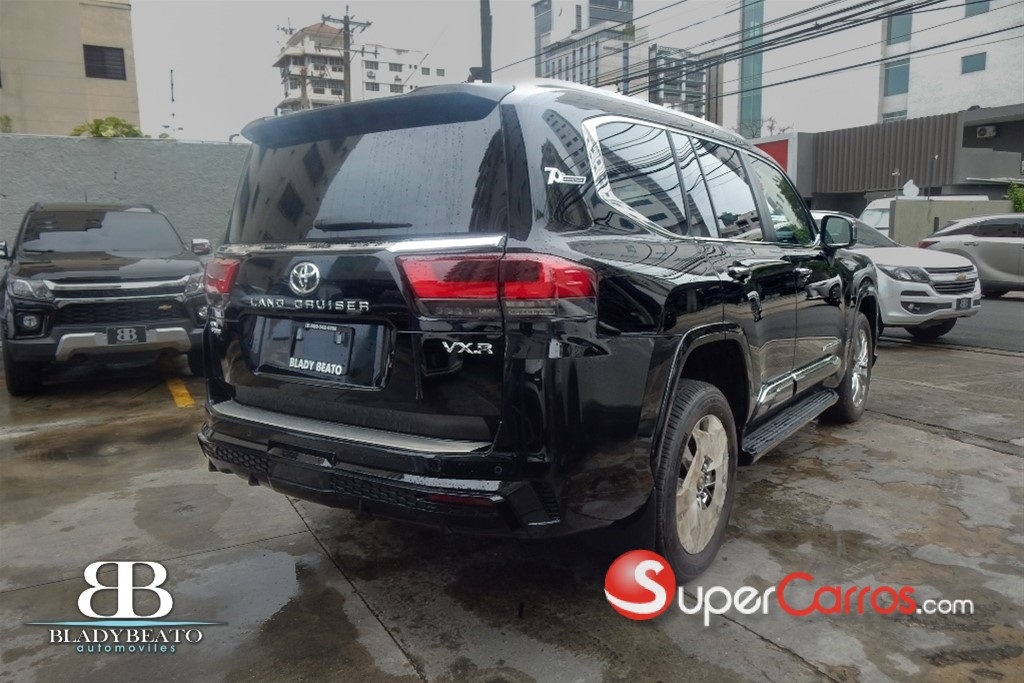 2026 Toyota Land Cruiser 70 ANIVERSARIO — foto 10 / 10