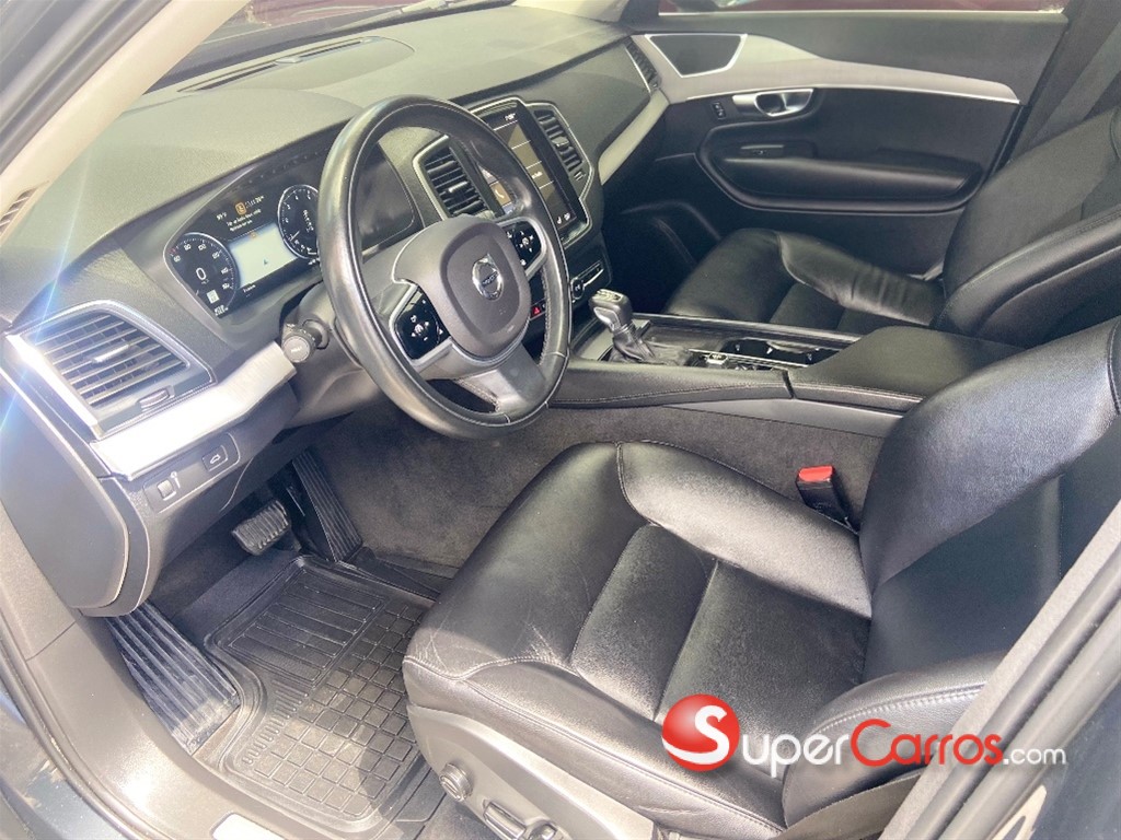 2021 Volvo XC90 Momentum T5 — foto 7 / 12