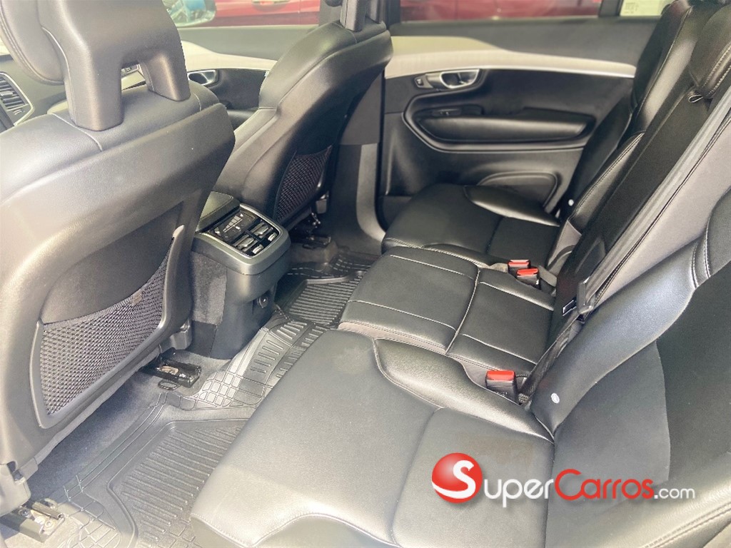 2021 Volvo XC90 Momentum T5 — foto 10 / 12