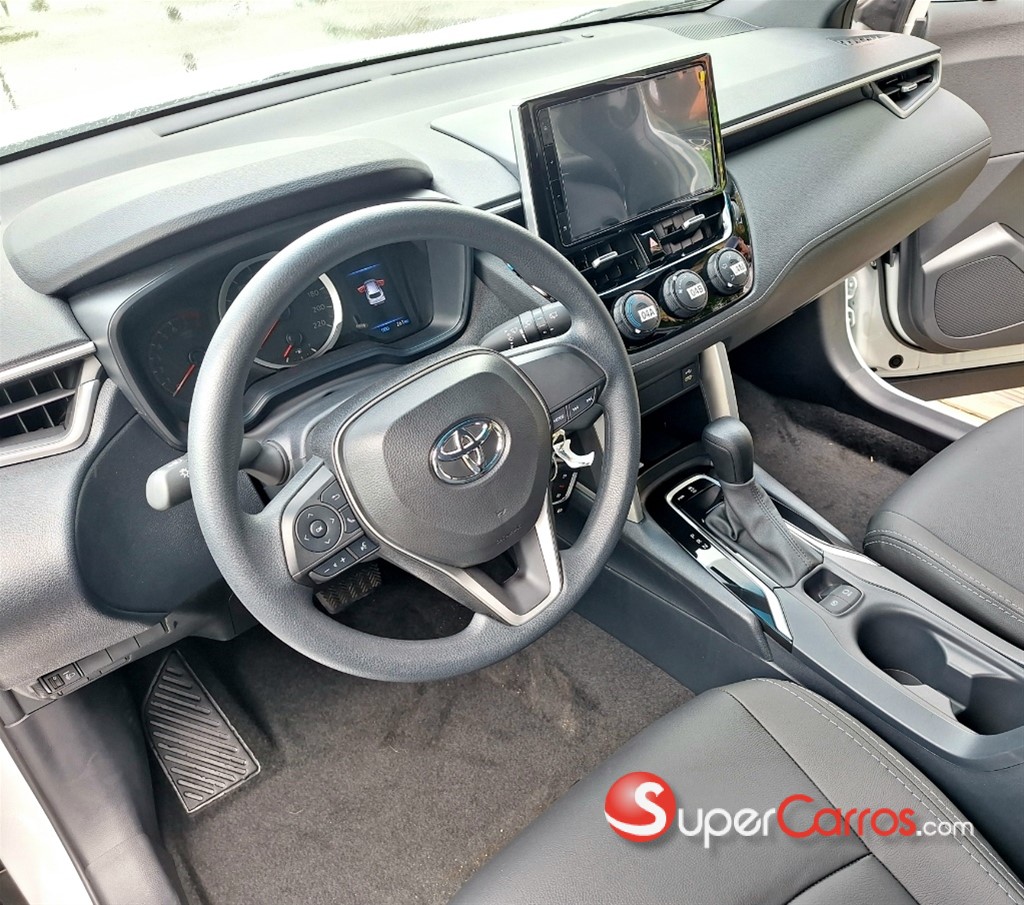 2026 Toyota Corolla Cross Full — foto 3 / 5