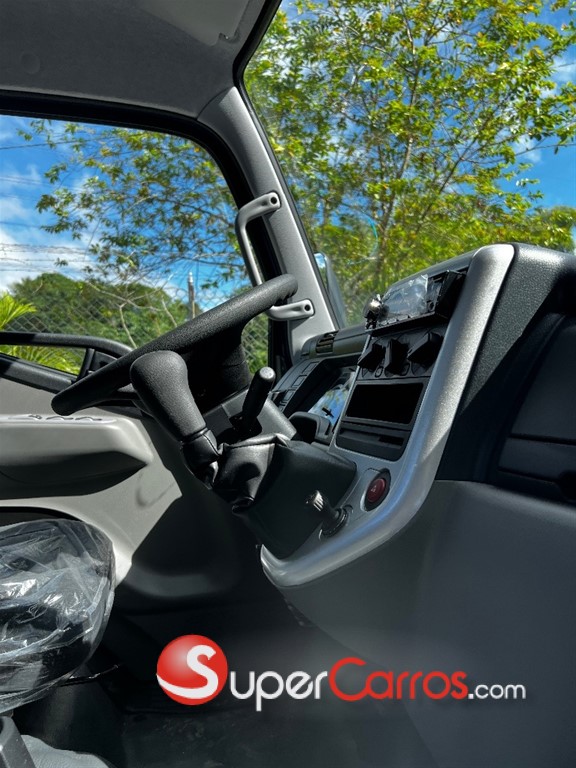 2027 Mitsubishi Motors Canter Cama Larga — foto 12 / 12