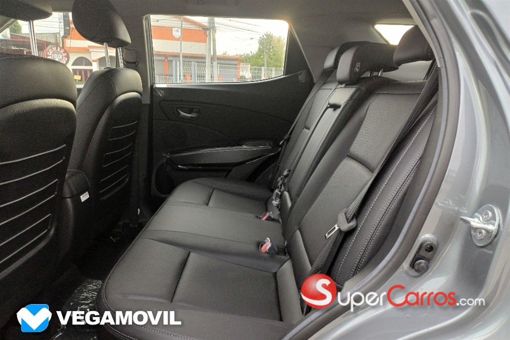 2024 KGM Tivoli XLV URBAN — foto 8 / 12