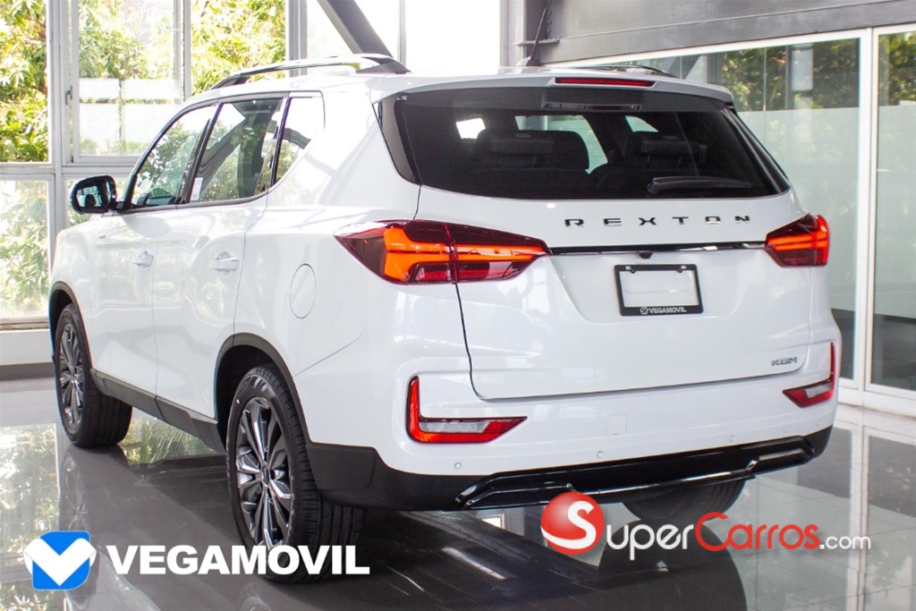 2027 KGM Rexton SPORT — foto 4 / 12