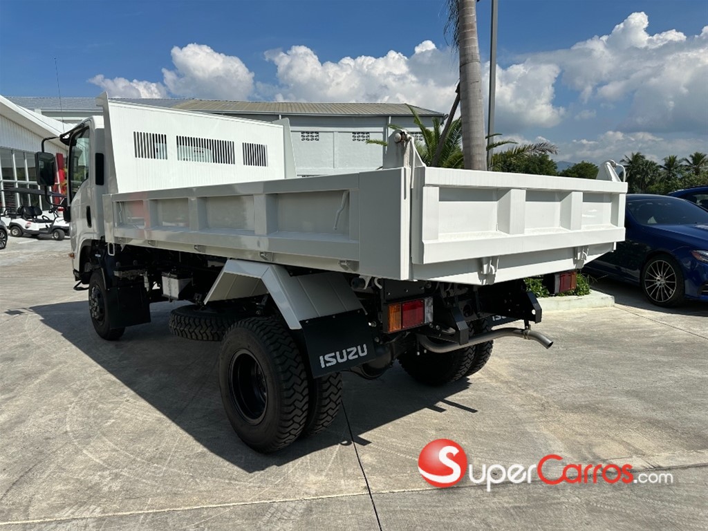 2026 Isuzu Volteo 4X4 — foto 3 / 9