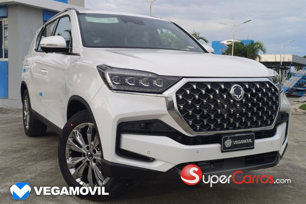 2025 KGM Rexton LIMITED — foto 2 / 12