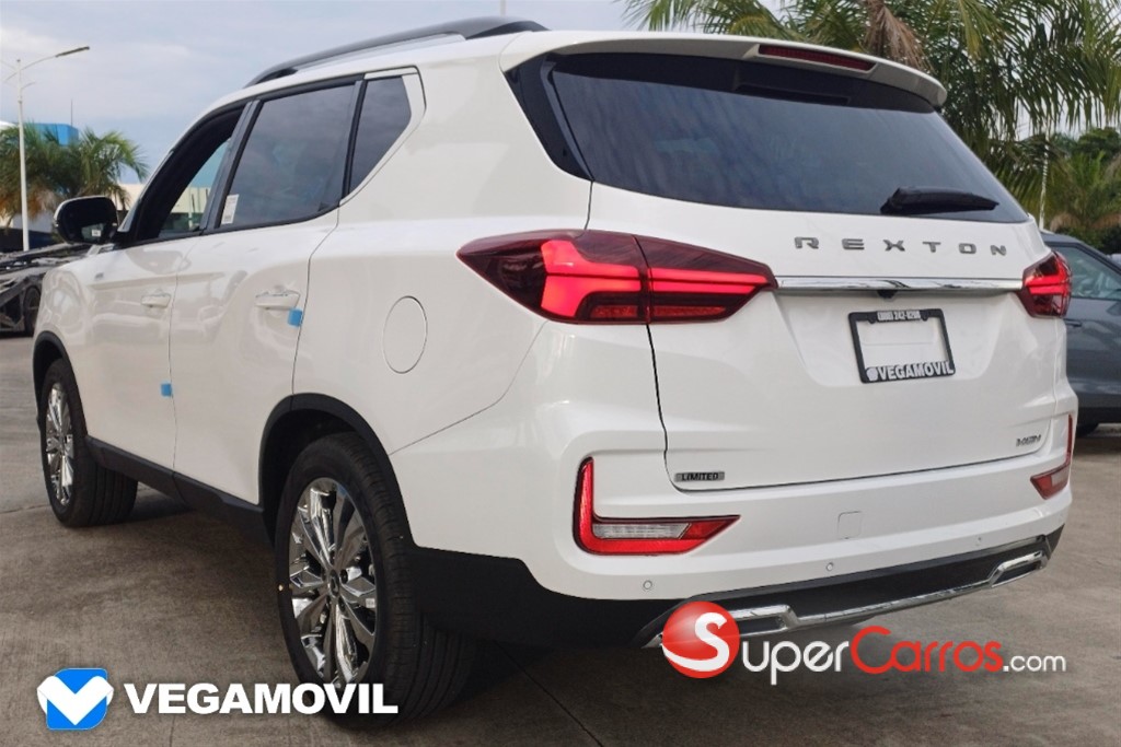 2025 KGM Rexton LIMITED — foto 4 / 12