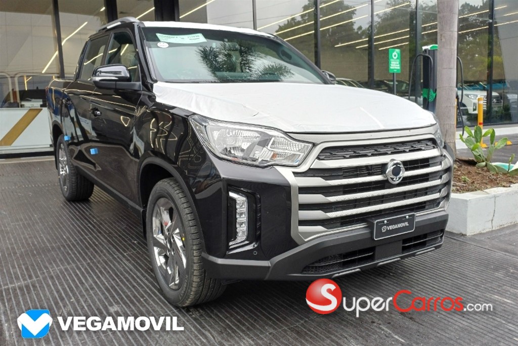 2026 KGM Musso ADVENTURE — foto 2 / 12