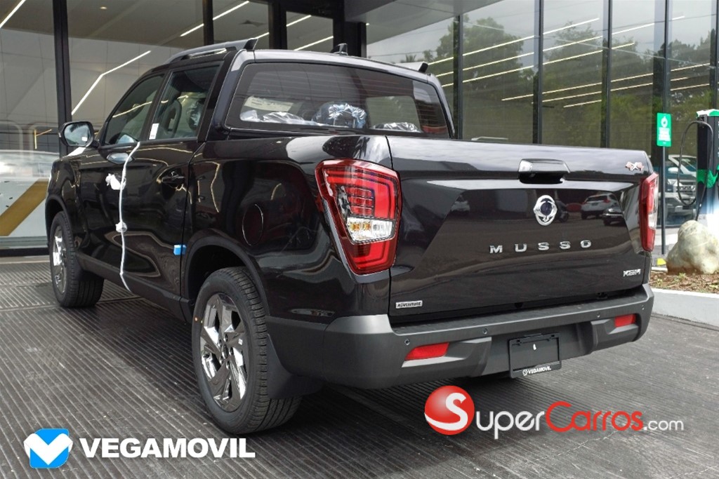 2026 KGM Musso ADVENTURE — foto 4 / 12