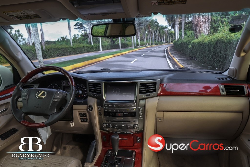 2009 Lexus LX 570 — foto 4 / 10