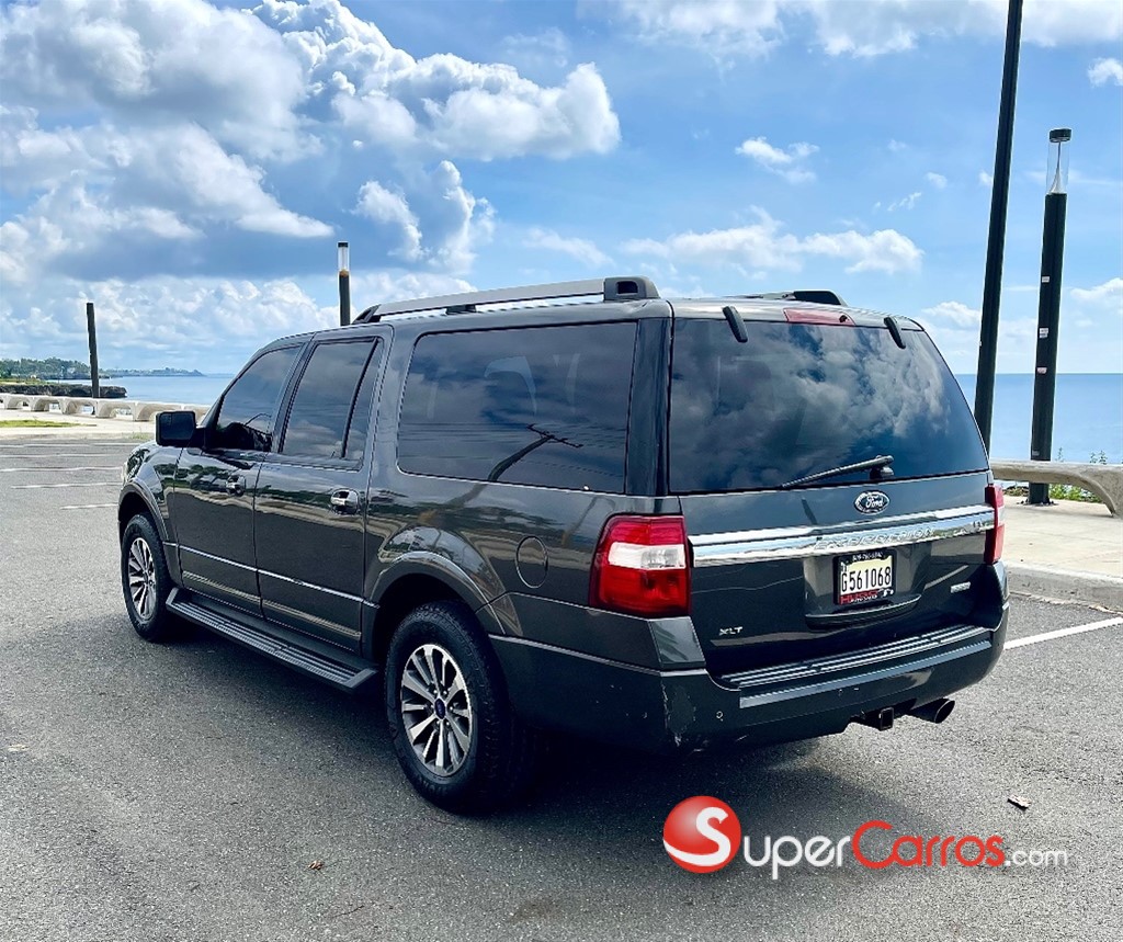 2016 Ford Expedition XLT — foto 5 / 12