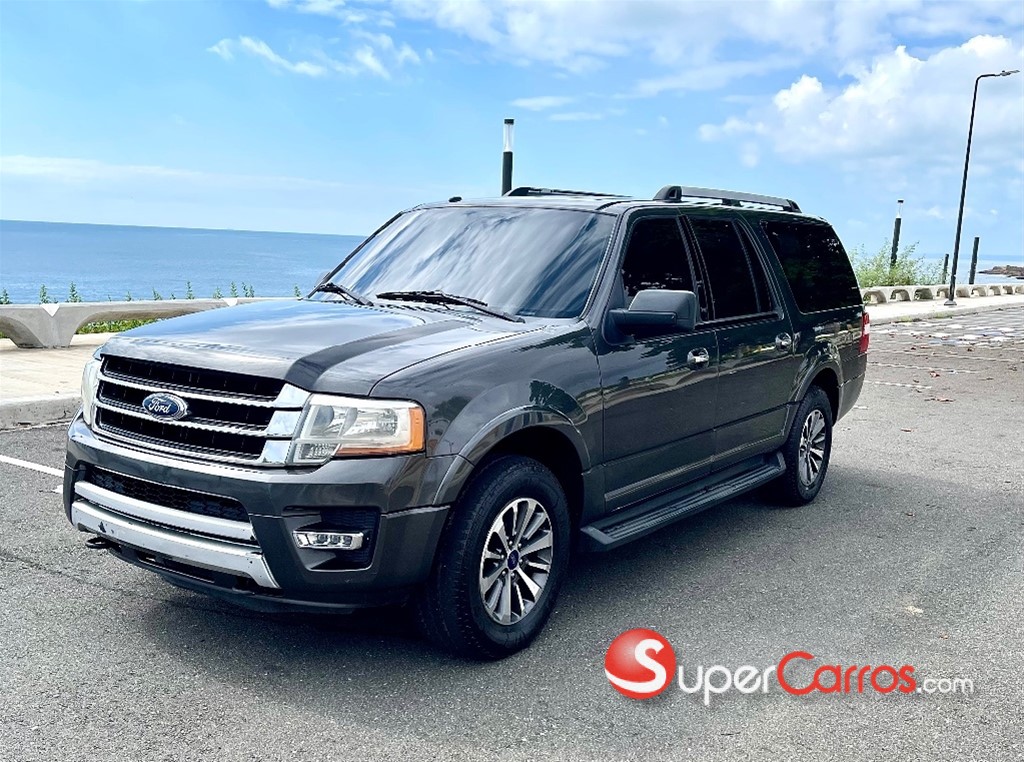 2016 Ford Expedition XLT — foto 6 / 12
