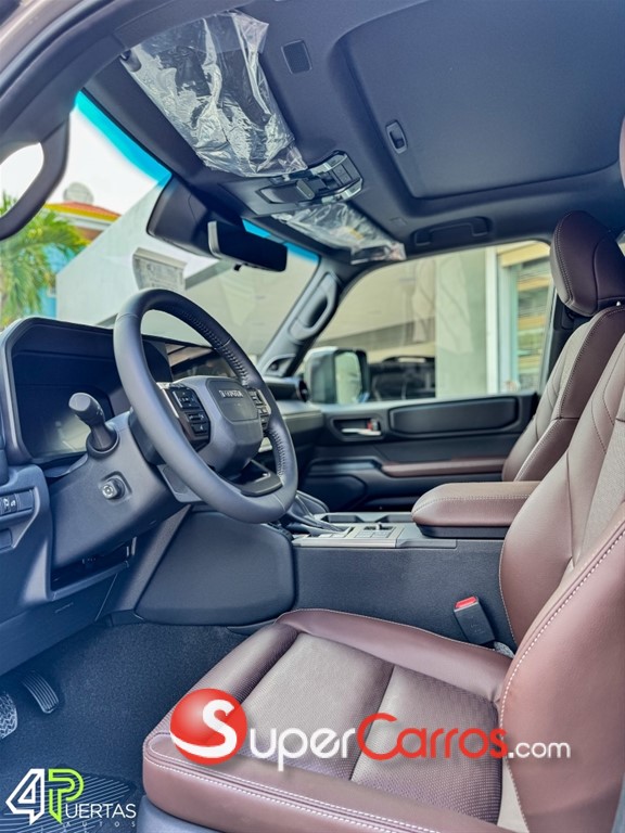2027 Toyota Land Cruiser Prado Adventure — foto 6 / 10