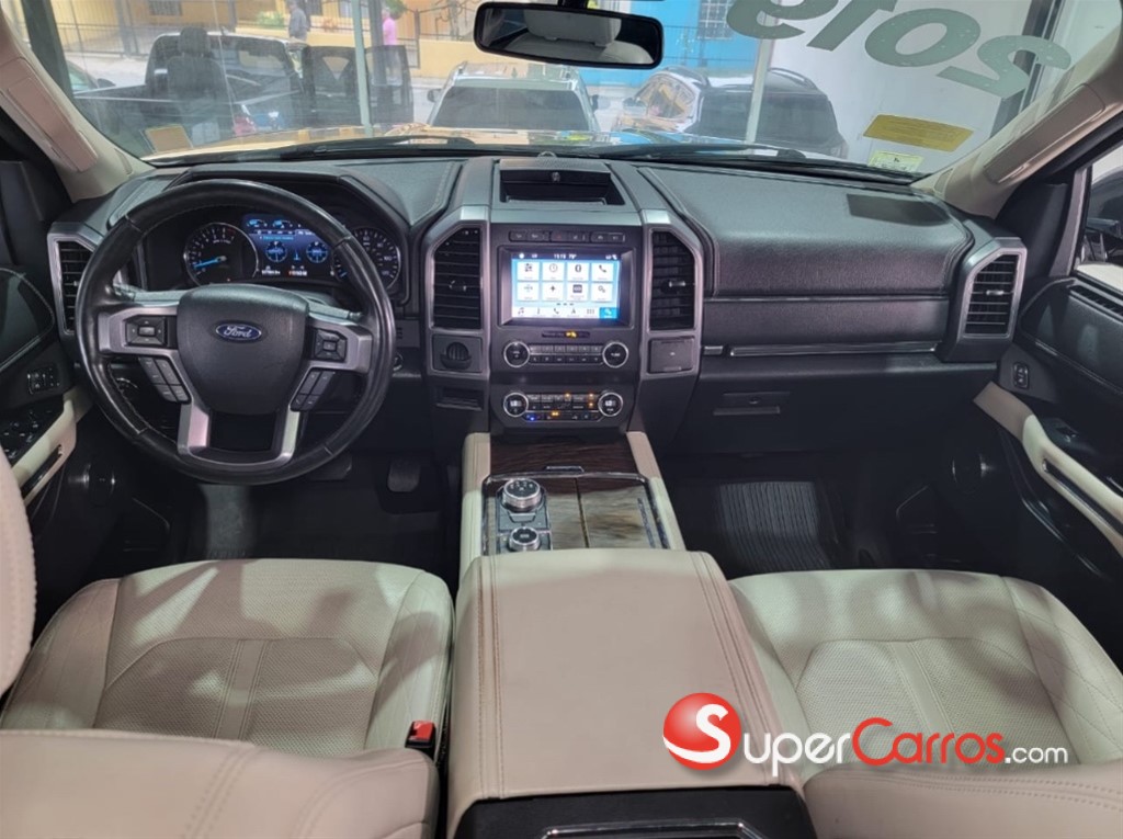 2019 Ford Expedition Platinum — foto 6 / 12