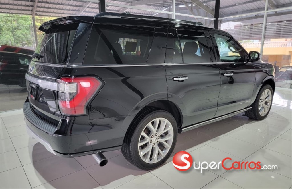 2019 Ford Expedition Platinum — foto 8 / 12