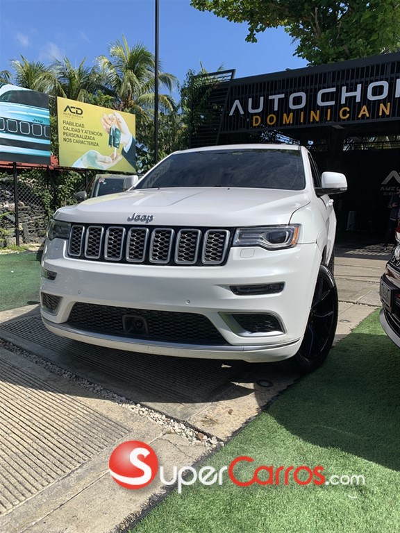 2018 Jeep Grand Cherokee SUMMIT