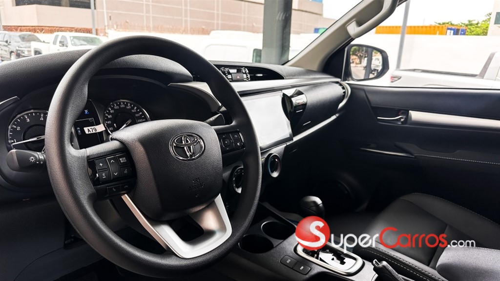 2026 Toyota Hilux 2.4 — foto 4 / 7