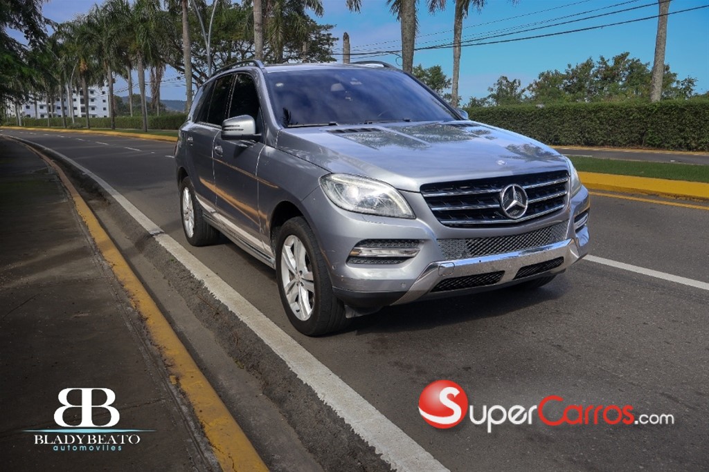 2013 Mercedes-Benz Clase ML 300 4 Matic — foto 5 / 12