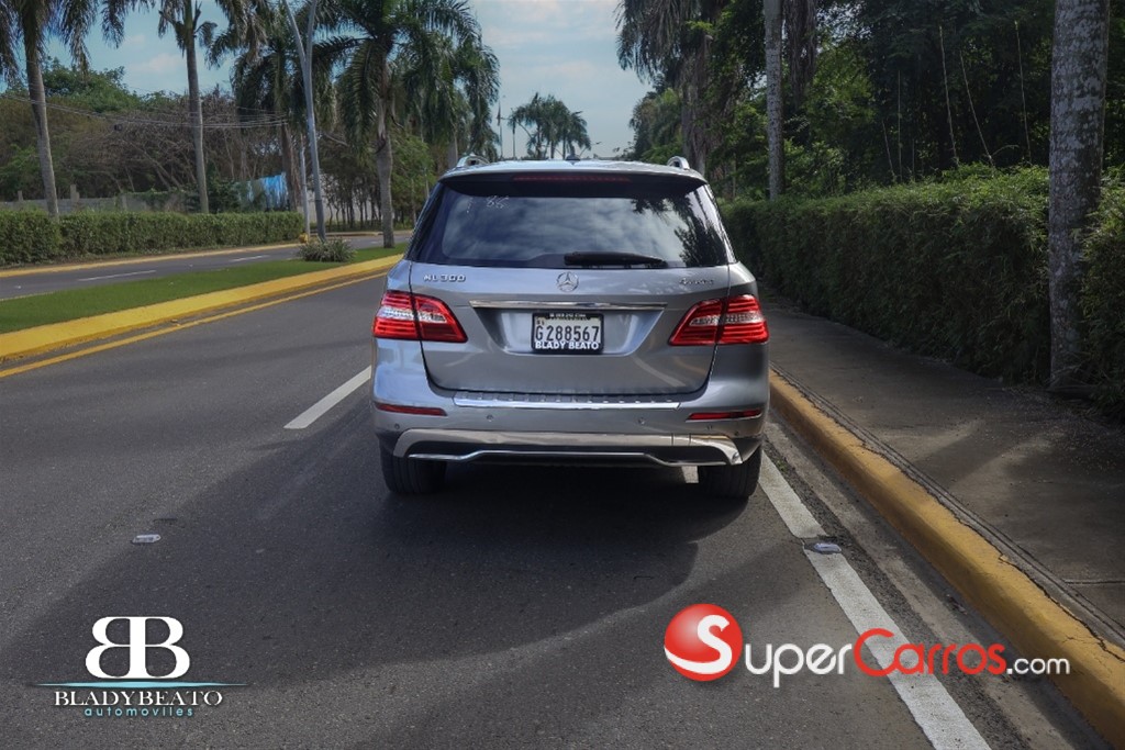 2013 Mercedes-Benz Clase ML 300 4 Matic — foto 12 / 12