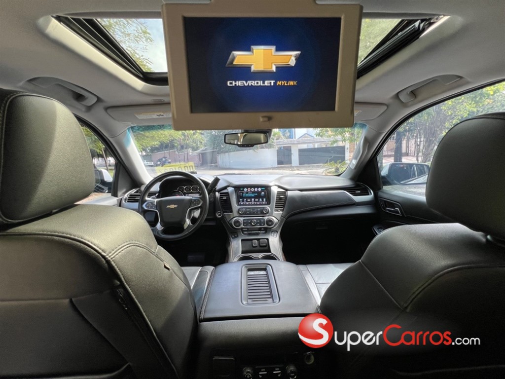 2017 Chevrolet Tahoe LT — foto 10 / 12