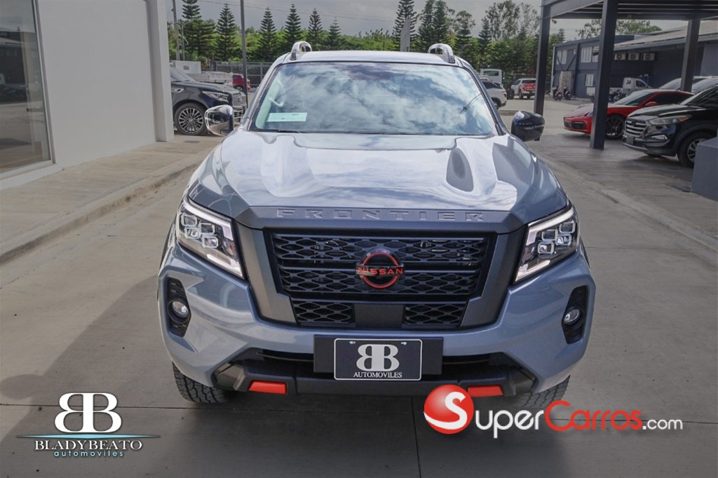 2027 Nissan Frontier Pro-4X — foto 4 / 12