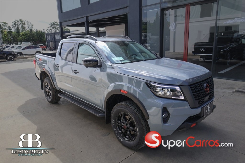2027 Nissan Frontier Pro-4X — foto 5 / 12