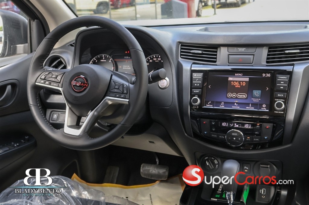 2027 Nissan Frontier Pro-4X — foto 8 / 12