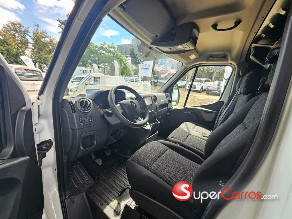 2027 Renault Master Carga — foto 5 / 11
