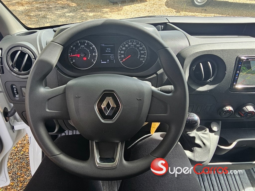 2027 Renault Master Carga — foto 11 / 11