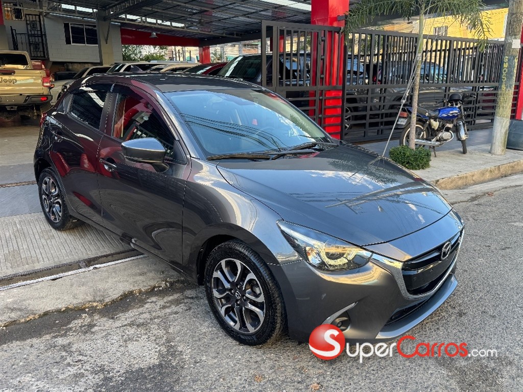 2018 Mazda Demio — foto 3 / 8