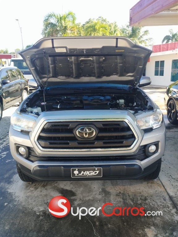 2019 Toyota Tacoma SR5 — foto 5 / 9