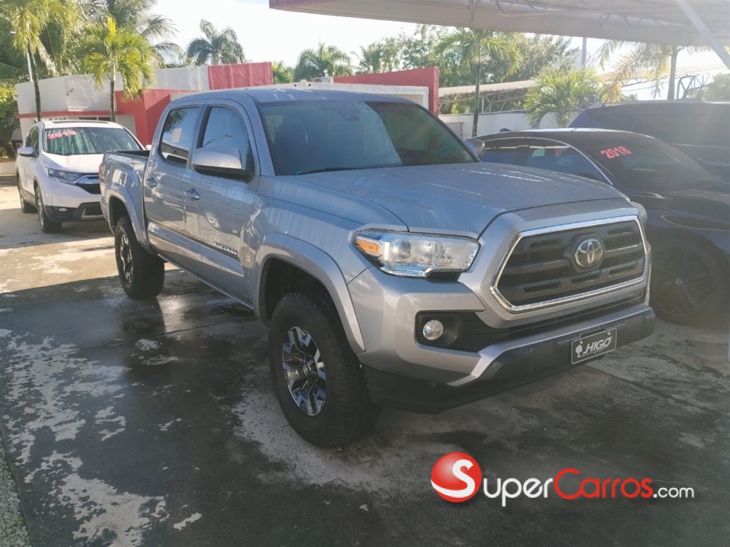 2019 Toyota Tacoma SR5 — foto 7 / 9
