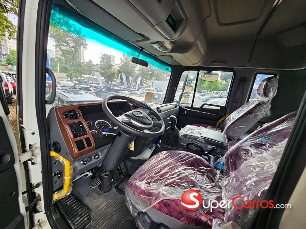 2026 Jac K3 24 pies — foto 7 / 7