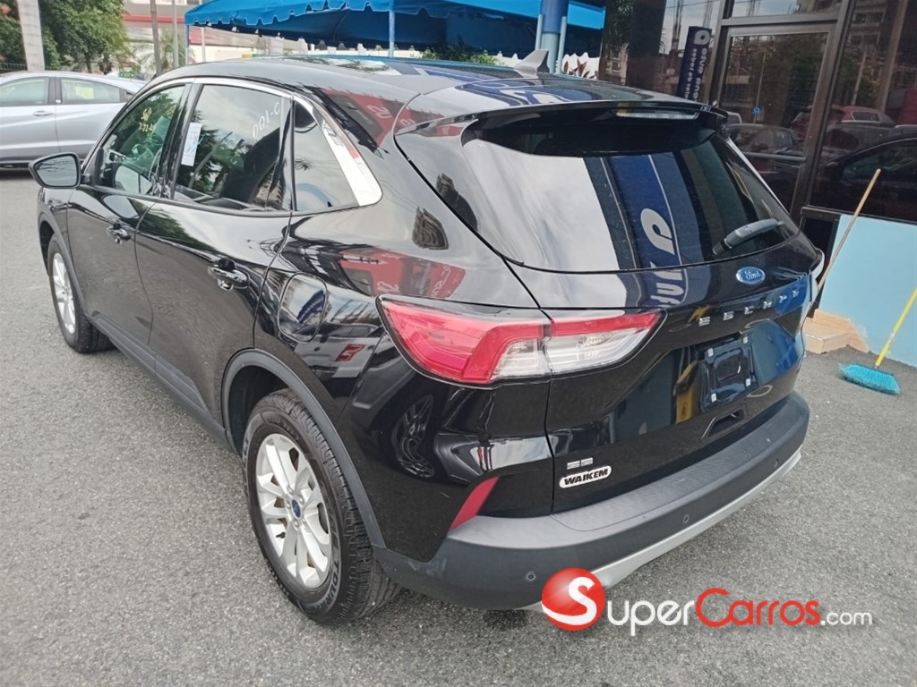 2020 Ford Escape SE — foto 6 / 10