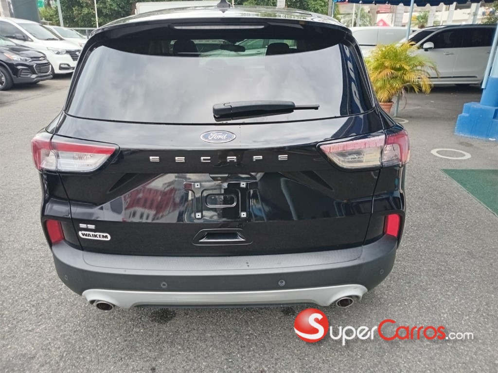 2020 Ford Escape SE — foto 7 / 10