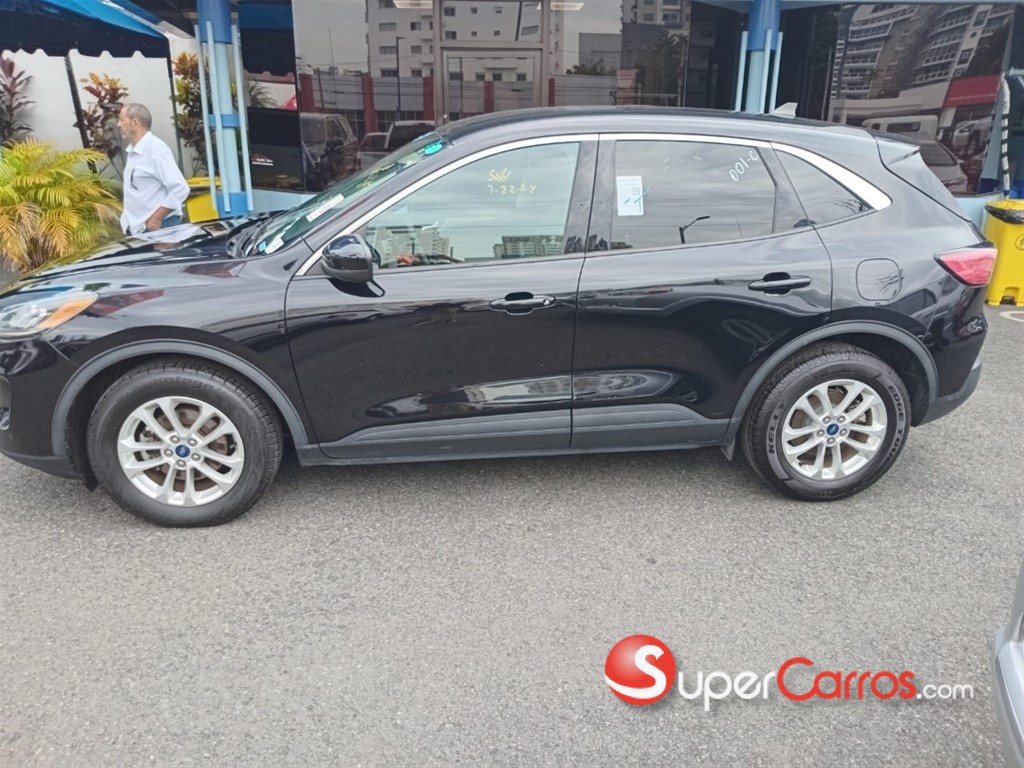 2020 Ford Escape SE — foto 9 / 10