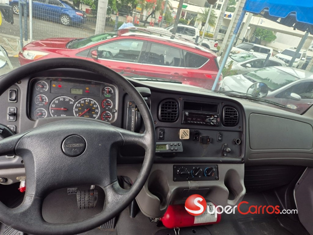 2013 Freightliner M2 — foto 5 / 12
