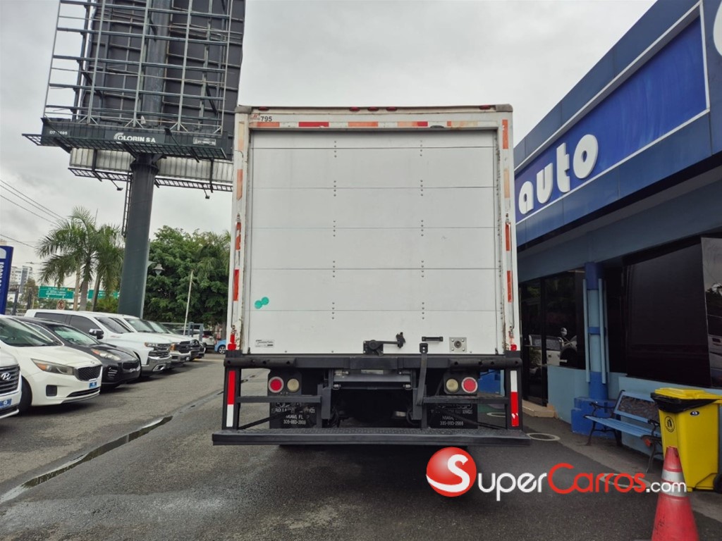 2013 Freightliner M2 — foto 8 / 12