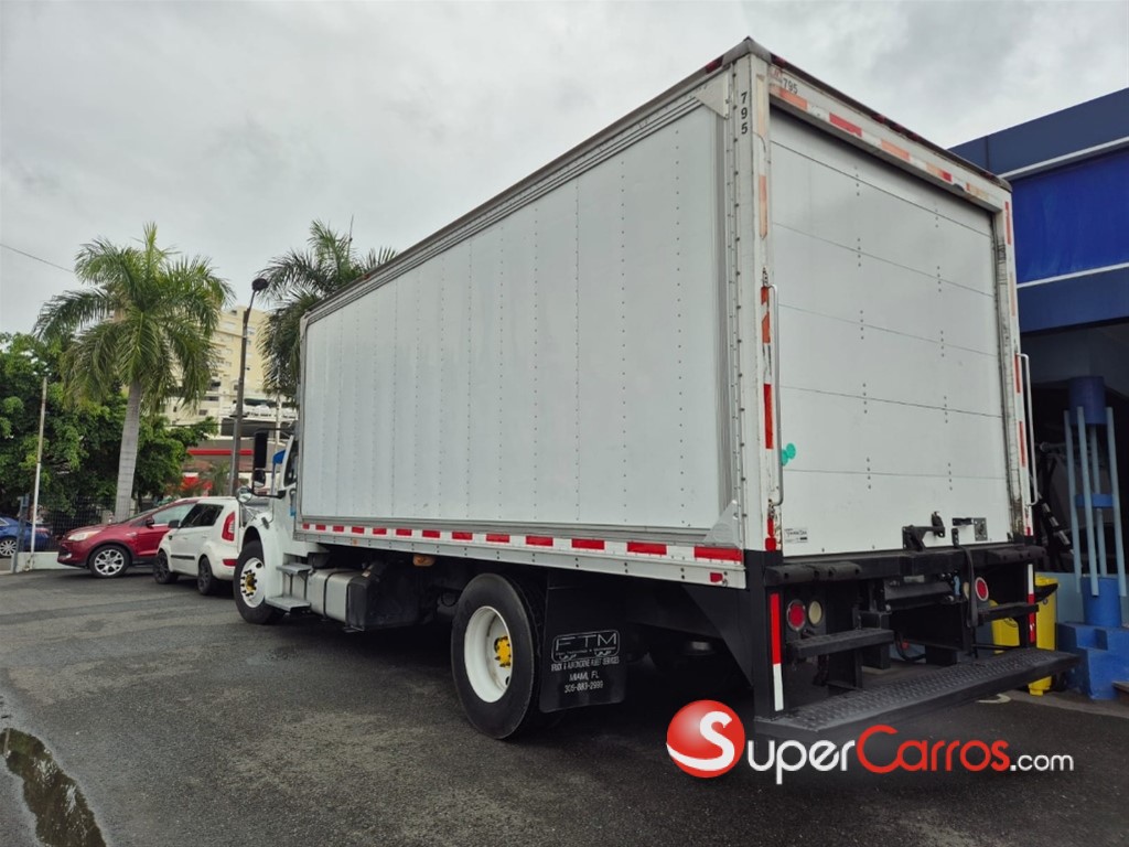 2013 Freightliner M2 — foto 11 / 12