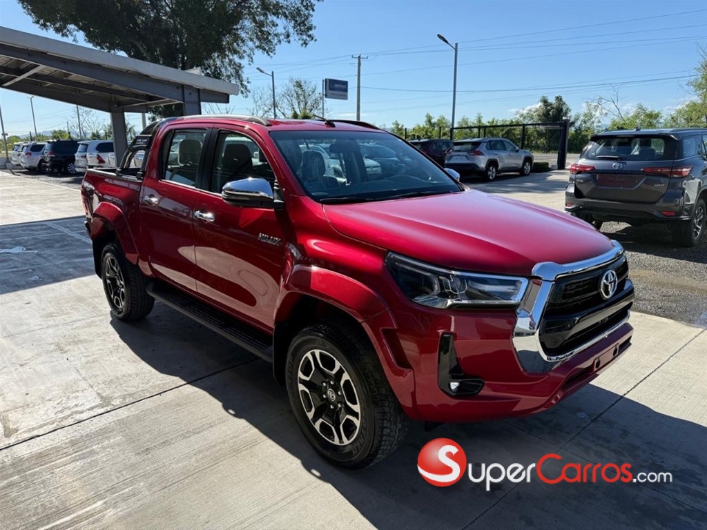 2026 Toyota Hilux WIDE TREAD — foto 2 / 7