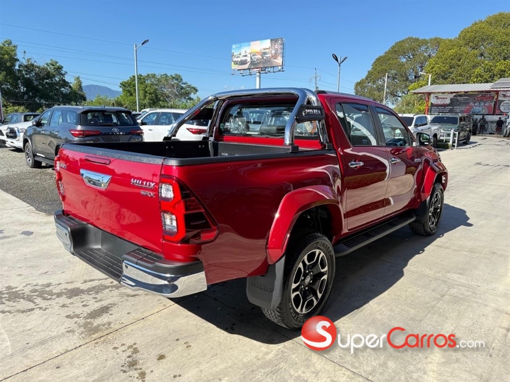 2026 Toyota Hilux WIDE TREAD — foto 4 / 7