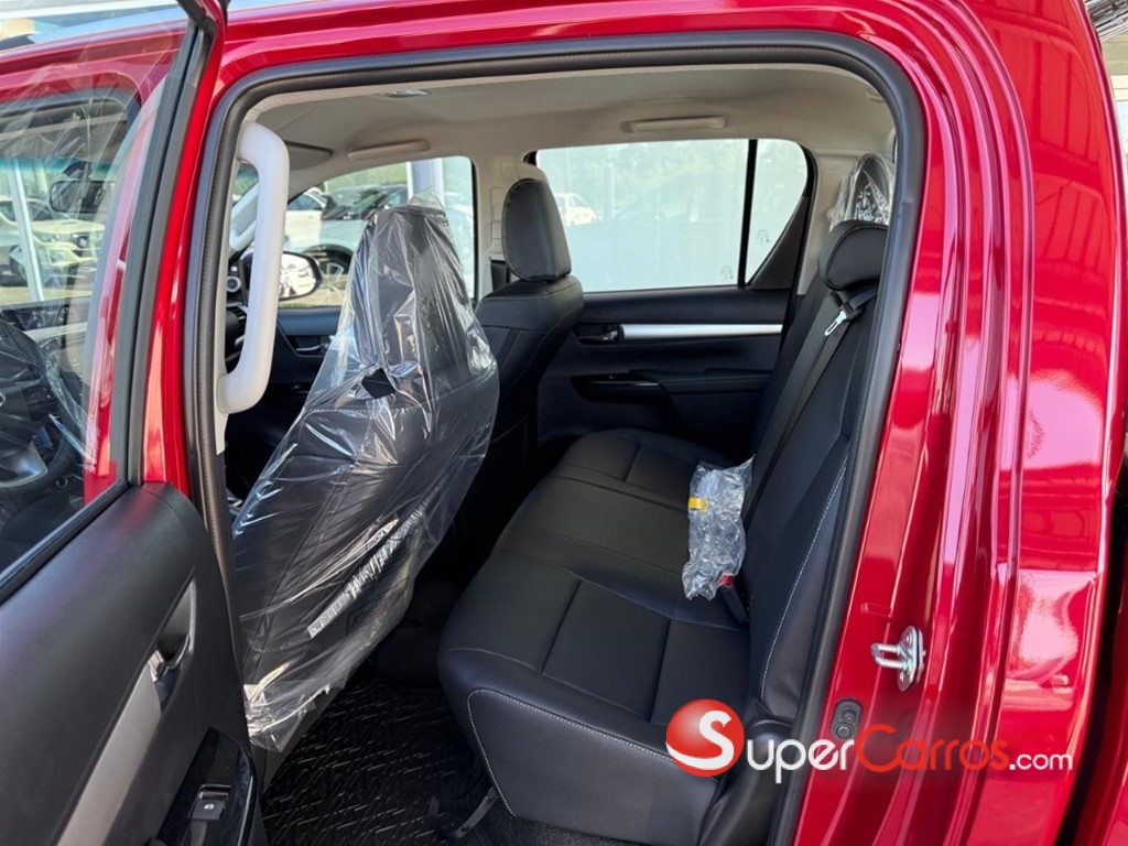 2026 Toyota Hilux WIDE TREAD — foto 7 / 7