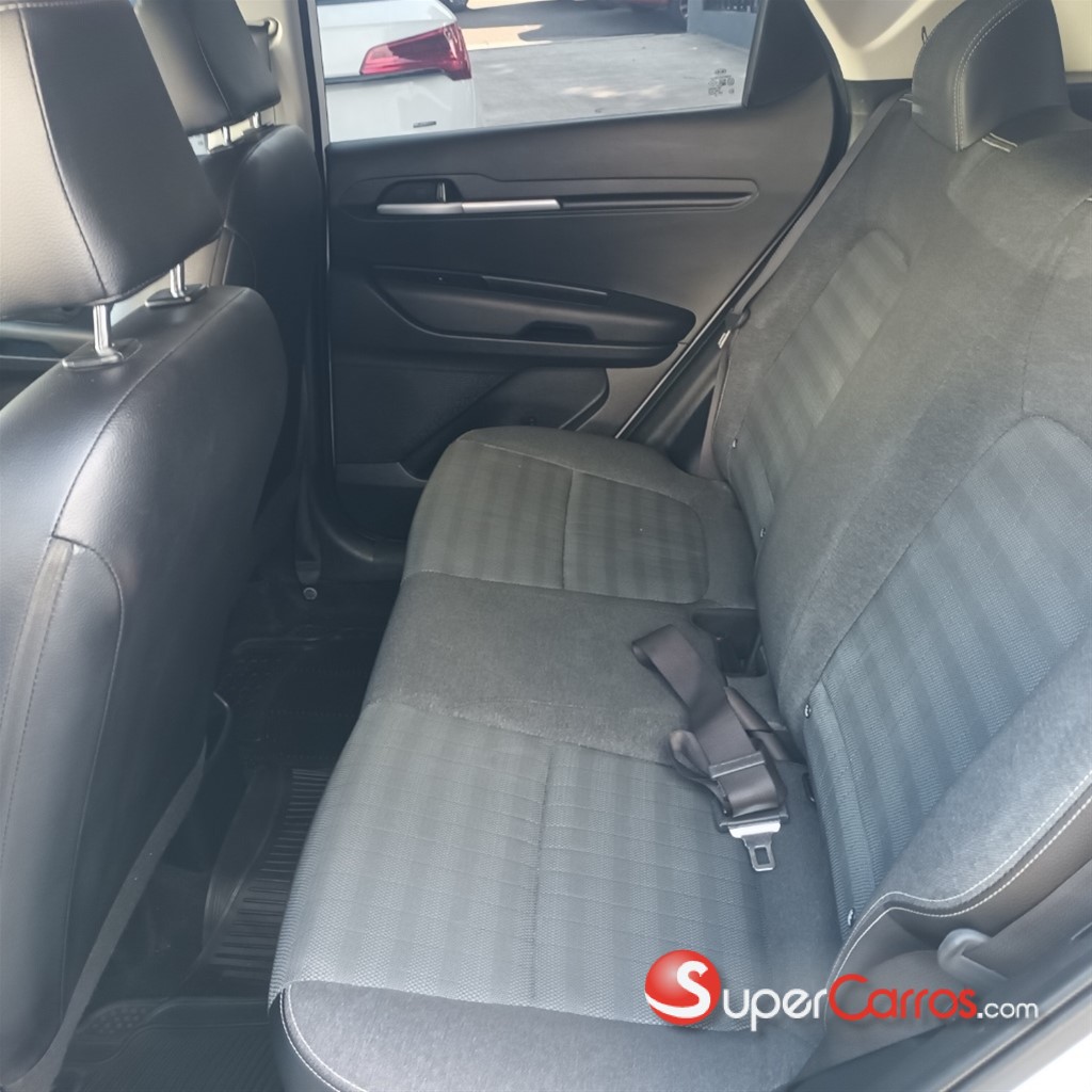 2022 Kia Sonet — foto 11 / 12