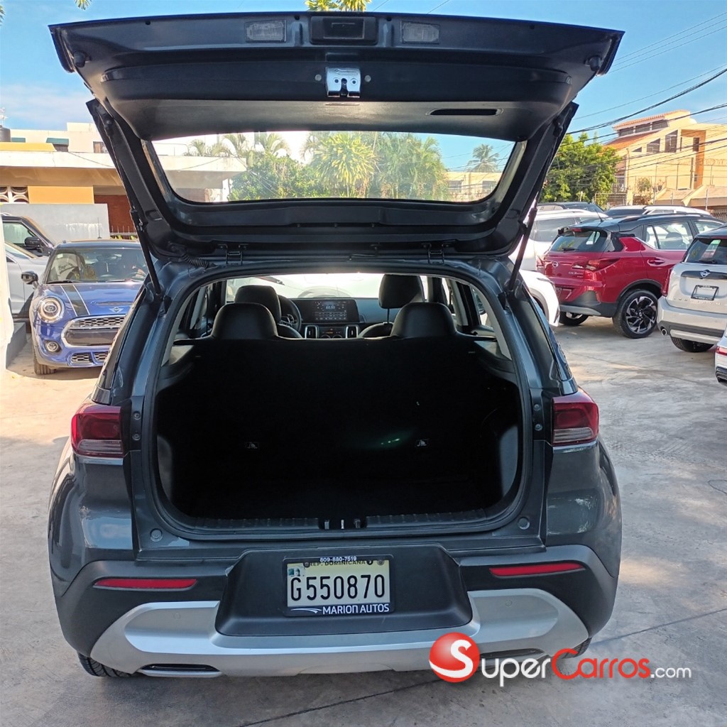 2022 Kia Sonet — foto 2 / 10