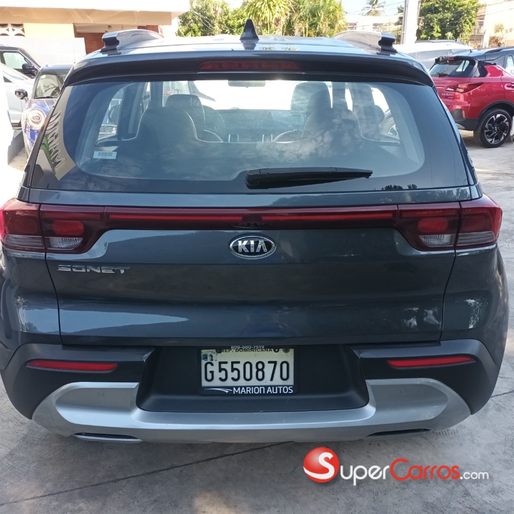 2022 Kia Sonet — foto 3 / 10