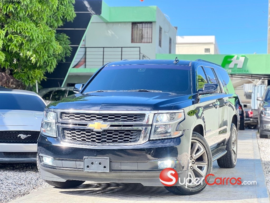 2017 Chevrolet Suburban LT